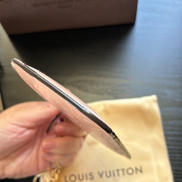 Louis Vuitton Vernis Pochette Rose Ballerine - Picture 5 of 10